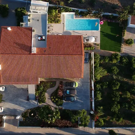 Bed and Breakfast Milreu 4*